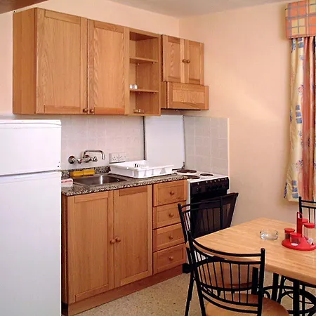 ホテル Bayview By St グジラ