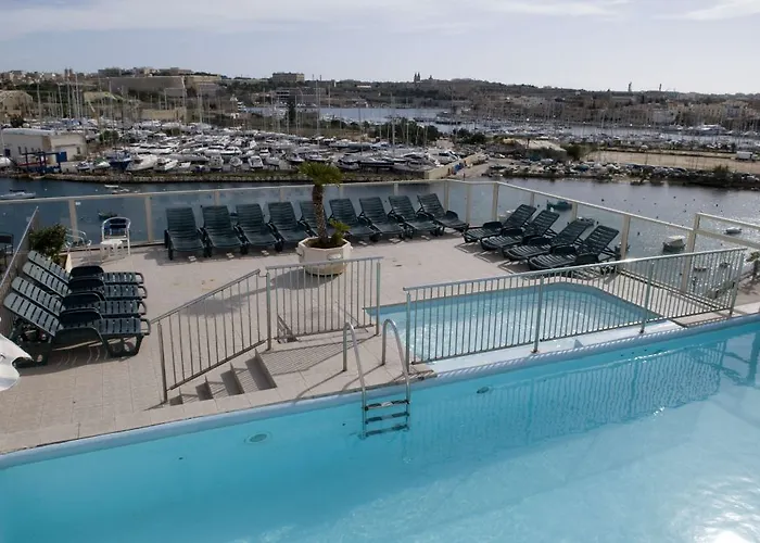 Bayview By St Hotel Gzira