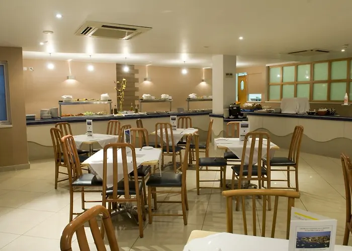 Hotel Bayview By St Gzira