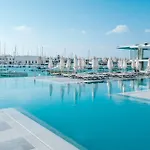 Bayview By St Otel 3*