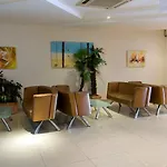 Otel Bayview By St 3*