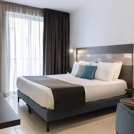 Bayview By St Hotel 3*