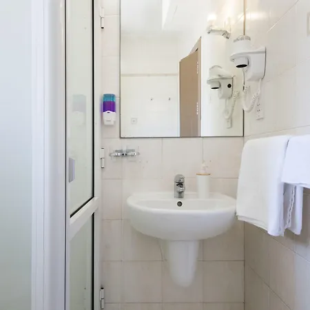 Hotel Bayview By St 3*