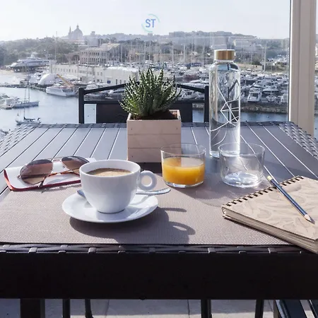 Bayview By St 3* Gzira