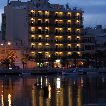 Bayview By St Hotel