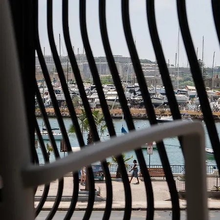 Bayview By St 3* Gzira