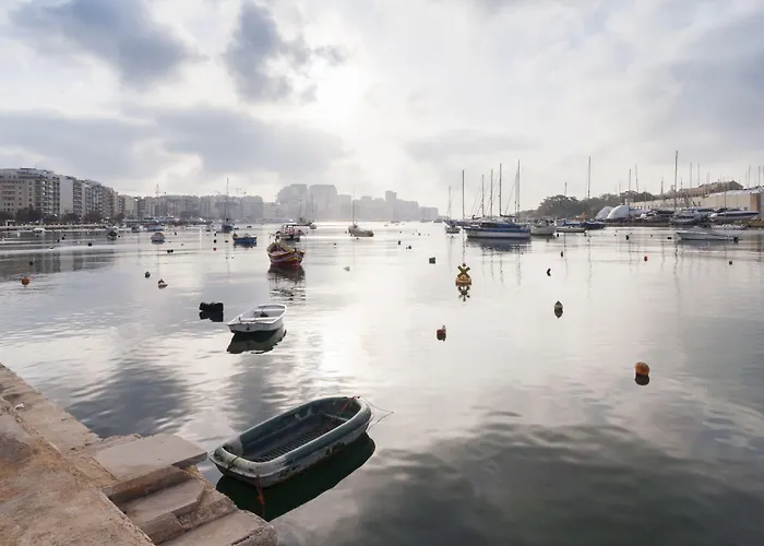 Bayview By St Hotel Gzira