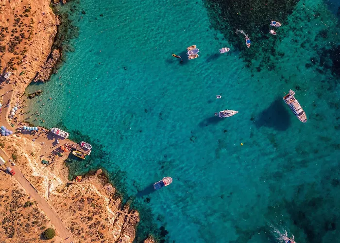 Hotel Bayview By St Gzira